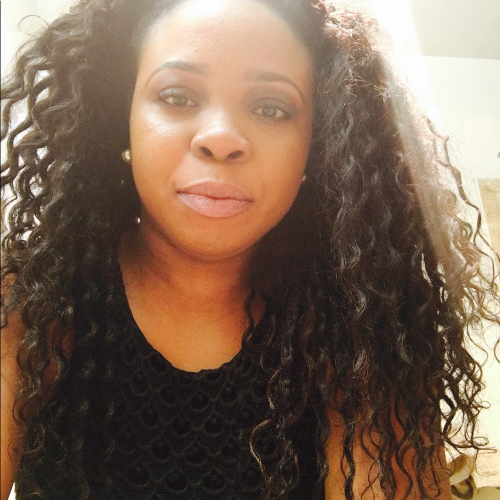 Meet your Posher, Ola